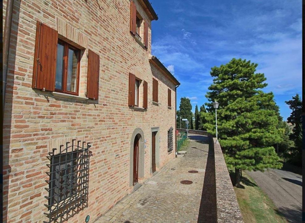 Albergo Diffuso Borgo Montemaggiore Montemaggiore al Metauro Eksteriør billede