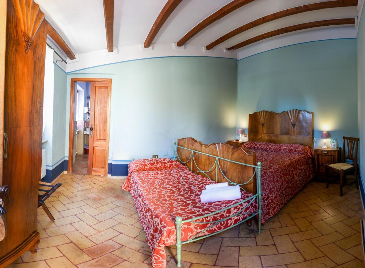 Albergo Diffuso Borgo Montemaggiore Montemaggiore al Metauro Eksteriør billede