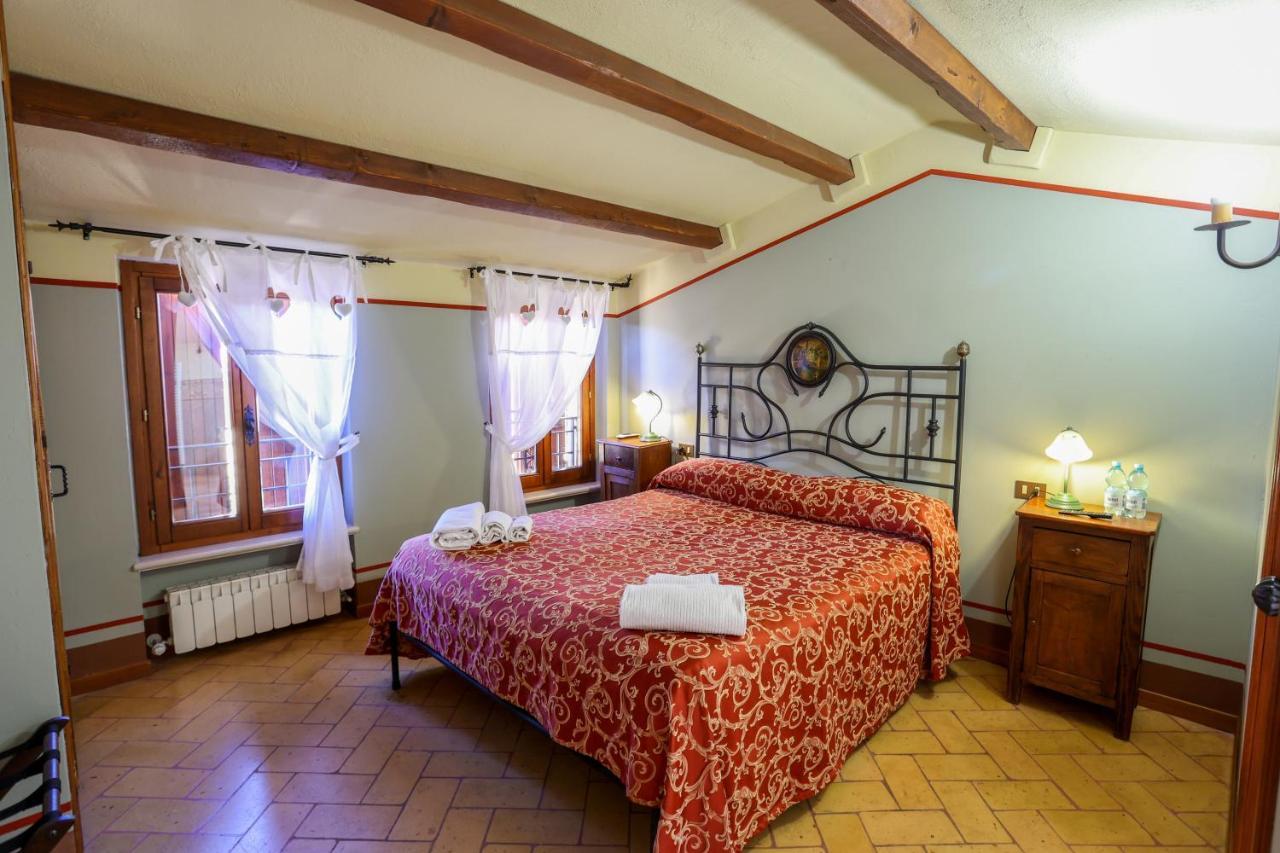 Albergo Diffuso Borgo Montemaggiore Montemaggiore al Metauro Eksteriør billede