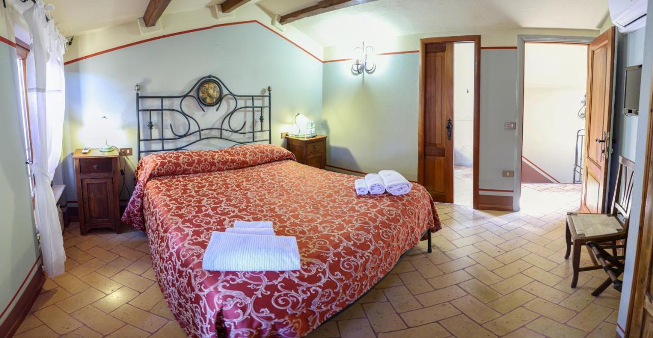 Albergo Diffuso Borgo Montemaggiore Montemaggiore al Metauro Eksteriør billede