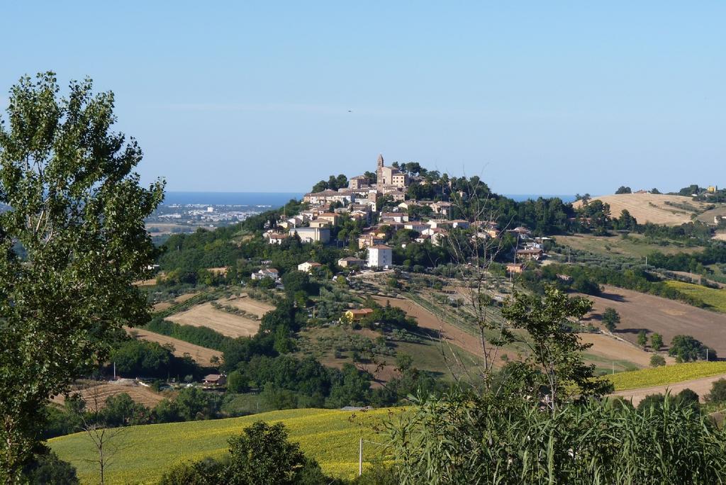 Albergo Diffuso Borgo Montemaggiore Montemaggiore al Metauro Eksteriør billede