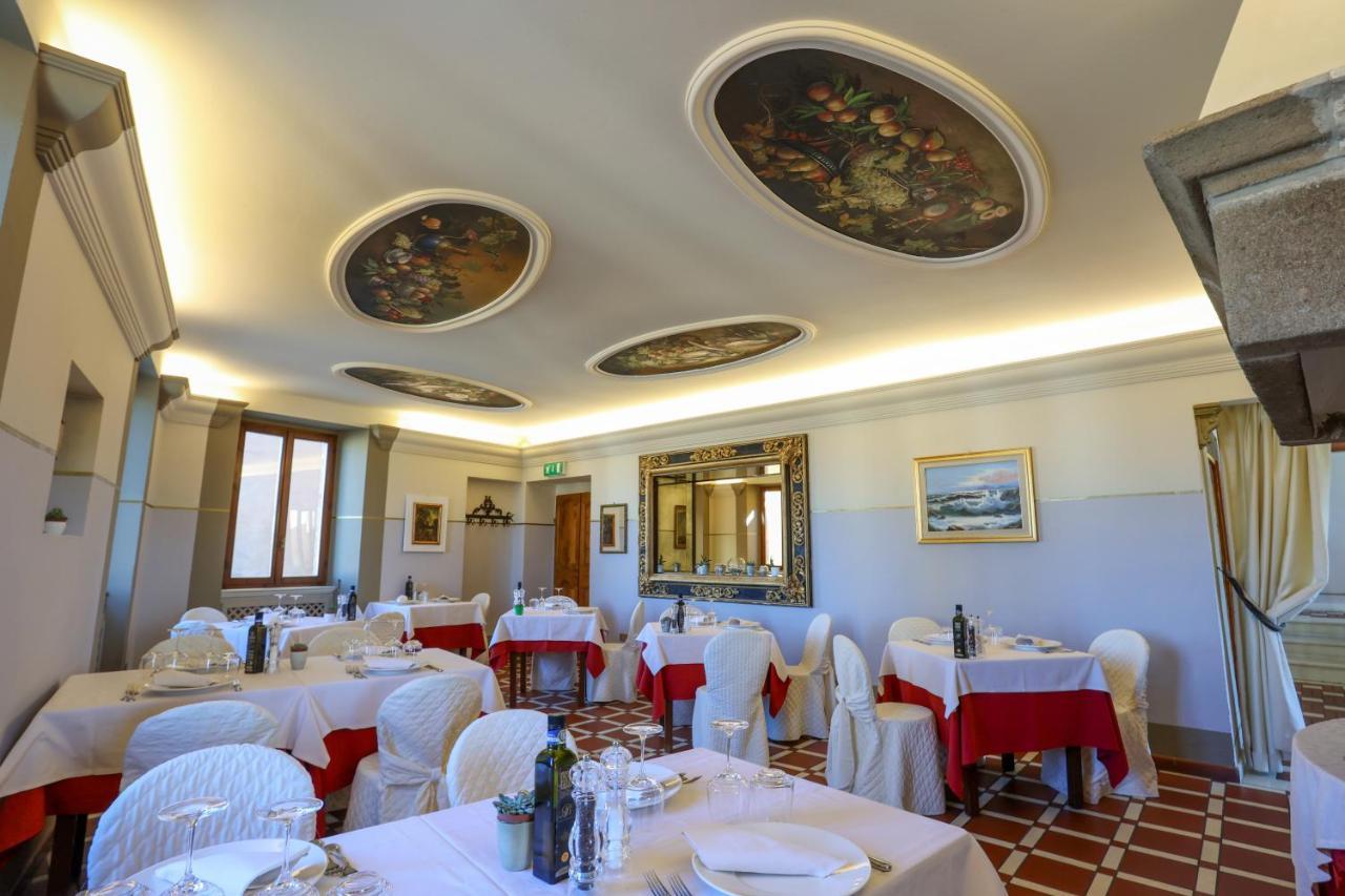 Albergo Diffuso Borgo Montemaggiore Montemaggiore al Metauro Eksteriør billede