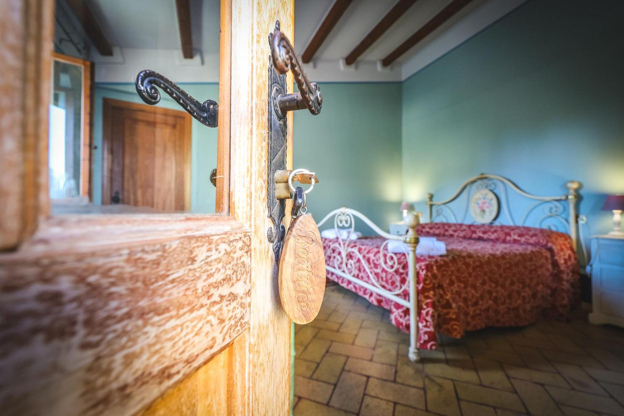 Albergo Diffuso Borgo Montemaggiore Montemaggiore al Metauro Eksteriør billede